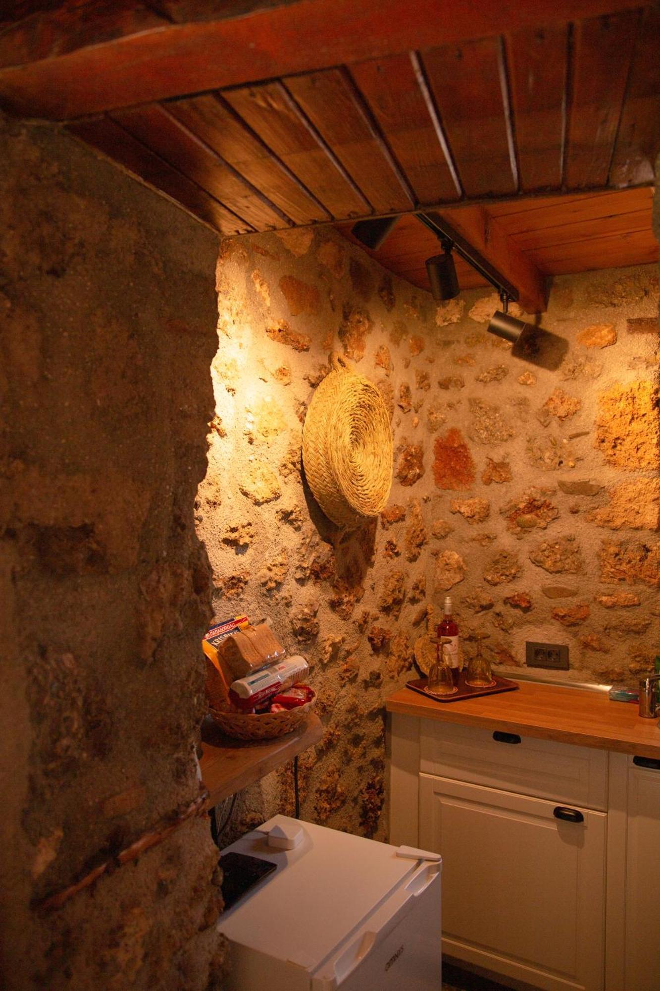 Fteri Stone House In Platanos, Akrata Apartment Luaran gambar