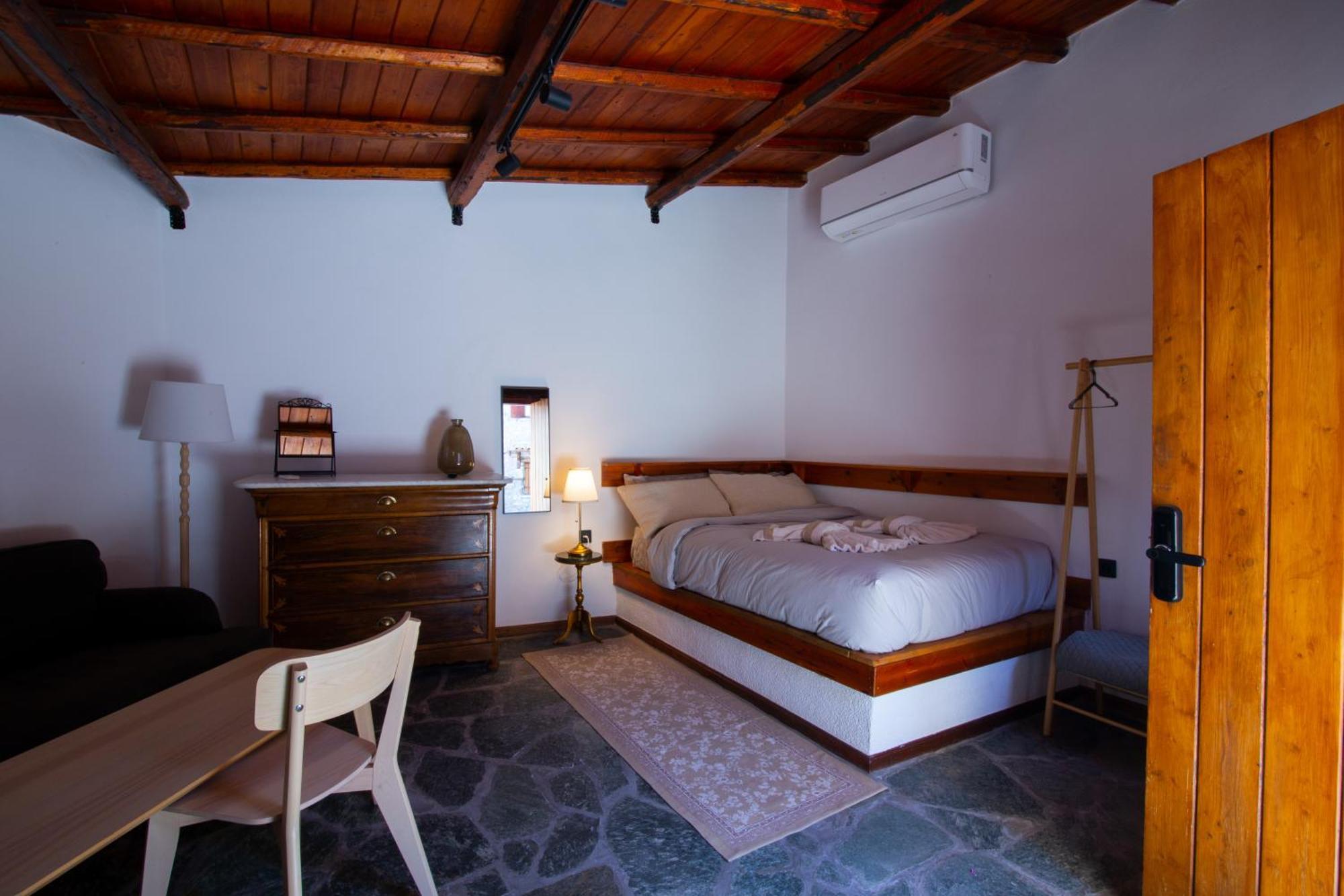 Fteri Stone House In Platanos, Akrata Apartment Luaran gambar