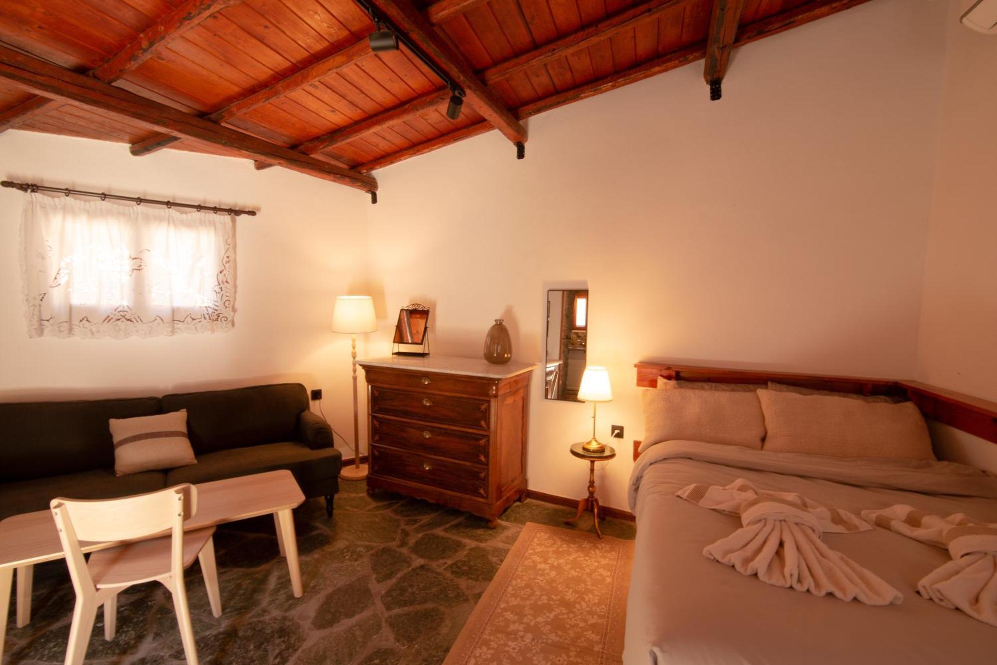 Fteri Stone House In Platanos, Akrata Apartment Luaran gambar